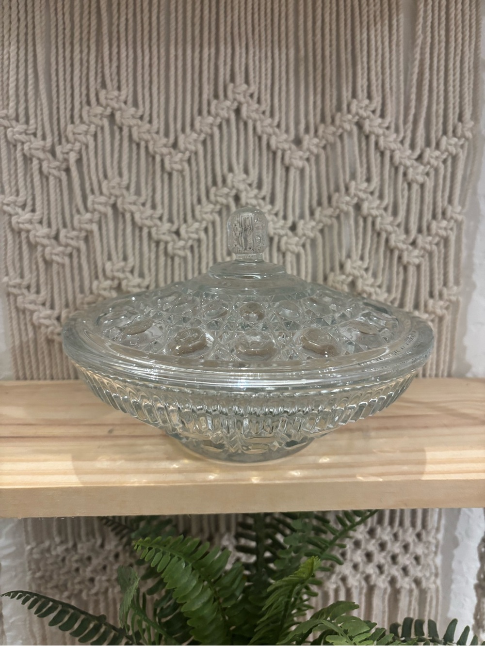 Vintage Federal Glass "Windsor" pattern clear candy dish with lid